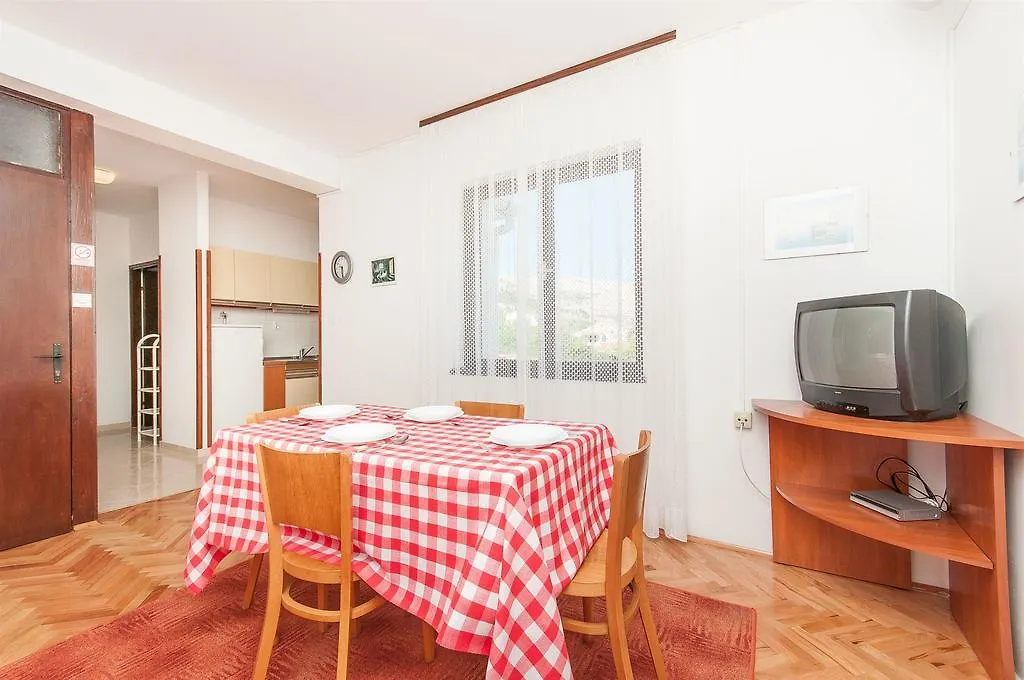 Apartments Mate 파그 0*,  크로아티아