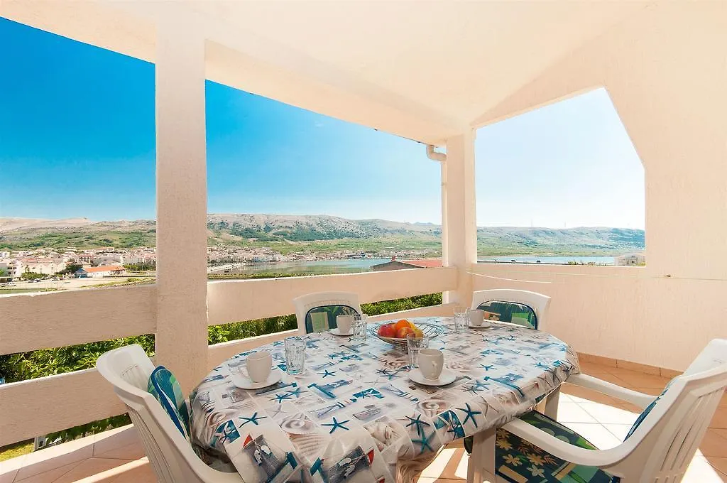 Apartments Mate Pag Town